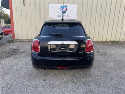 2015 MINI Hardtop 4 Door Cooper   - Photo 7 - Midlothian, TX 76056