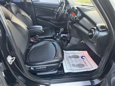2015 MINI Hardtop 4 Door Cooper   - Photo 11 - Midlothian, TX 76056