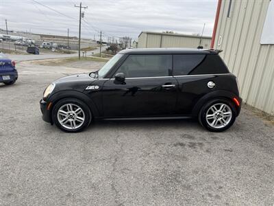 2013 MINI Hardtop Cooper S   - Photo 10 - Midlothian, TX 76056