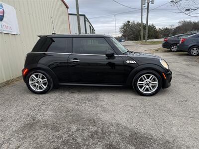 2013 MINI Hardtop Cooper S   - Photo 5 - Midlothian, TX 76056