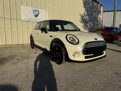 2015 MINI Cooper Cooper - Photo 4 - Midlothian, TX 76056