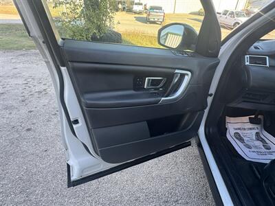 2016 Land Rover Discovery Sport HSE - Photo 11 - Midlothian, TX 76056