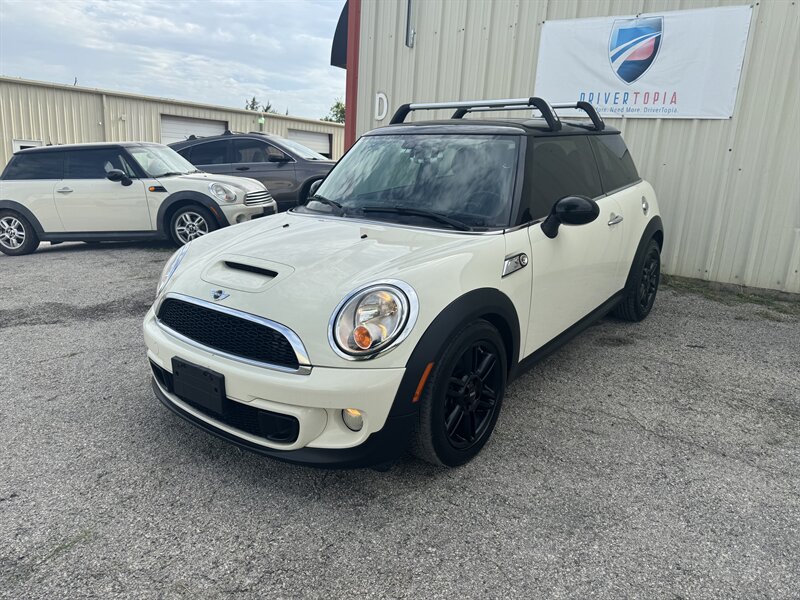 2013 MINI Hardtop Cooper S - Photo 1 - Midlothian, TX 76016