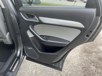 2016 Audi Q3 2.0T quattro Prestige   - Photo 21 - Midlothian, TX 76056
