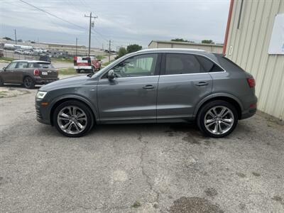 2016 Audi Q3 2.0T quattro Prestige   - Photo 10 - Midlothian, TX 76056