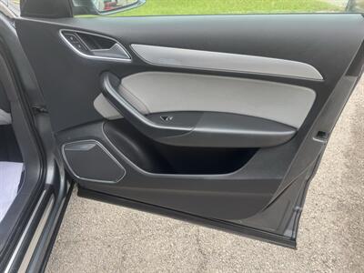 2016 Audi Q3 2.0T quattro Prestige   - Photo 23 - Midlothian, TX 76056