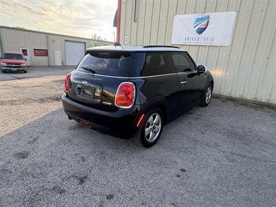 2016 MINI Cooper Cooper - Photo 9 - Midlothian, TX 76056