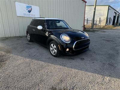 2016 MINI Cooper Cooper - Photo 4 - Midlothian, TX 76056
