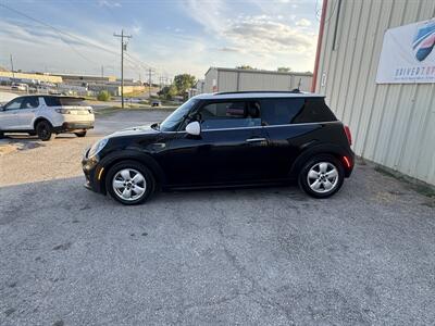 2016 MINI Cooper Cooper - Photo 5 - Midlothian, TX 76056