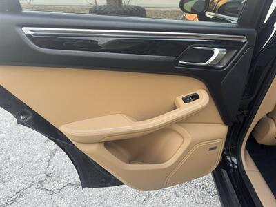 2017 Porsche Macan   - Photo 13 - Midlothian, TX 76056