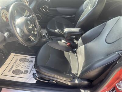 2012 MINI Cooper Hardtop   - Photo 11 - Midlothian, TX 76056