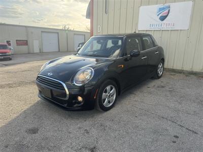 2016 MINI Hardtop 4 Door Cooper Hatchback