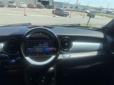 2013 MINI Roadster Cooper   - Photo 20 - Midlothian, TX 76056