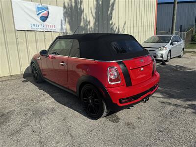 2013 MINI Convertible Cooper S   - Photo 10 - Midlothian, TX 76016