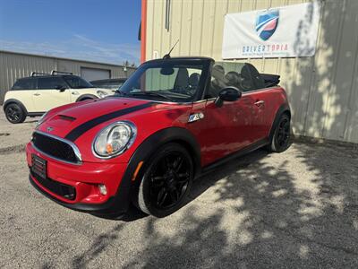 2013 MINI Convertible Cooper S   - Photo 1 - Midlothian, TX 76016