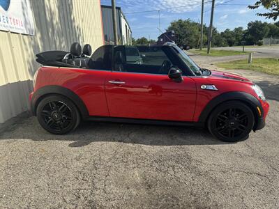 2013 MINI Convertible Cooper S   - Photo 5 - Midlothian, TX 76016