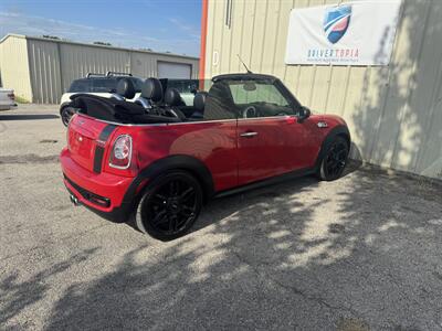 2013 MINI Convertible Cooper S   - Photo 6 - Midlothian, TX 76016