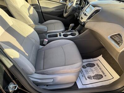 2017 Chevrolet Cruze LS Auto - Photo 12 - Midlothian, TX 76056