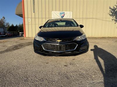2017 Chevrolet Cruze LS Auto - Photo 3 - Midlothian, TX 76056