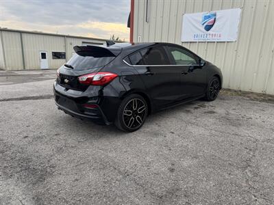 2017 Chevrolet Cruze LT Auto   - Photo 6 - Midlothian, TX 76056