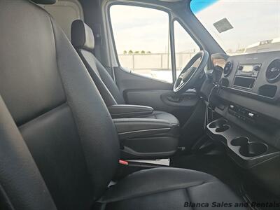 2024 Mercedes-Benz Sprinter 2500   - Photo 6 - Los Angeles, CA 90047