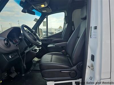 2024 Mercedes-Benz Sprinter 2500   - Photo 5 - Los Angeles, CA 90047