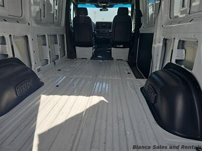 2024 Mercedes-Benz Sprinter 2500   - Photo 8 - Los Angeles, CA 90047