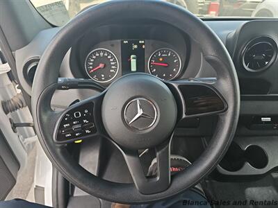 2024 Mercedes-Benz Sprinter 2500   - Photo 7 - Los Angeles, CA 90047