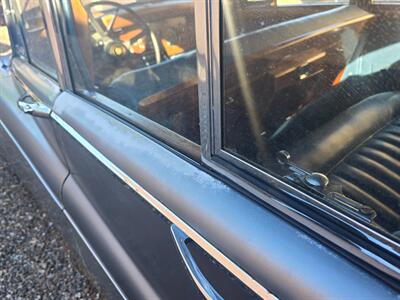 1960 Jaguar Mark IX   - Photo 14 - Belfield, ND 58622