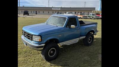 1992 Ford F-150 2dr   - Photo 5 - Belfield, ND 58622