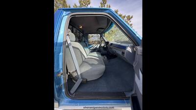 1992 Ford F-150 2dr   - Photo 14 - Belfield, ND 58622