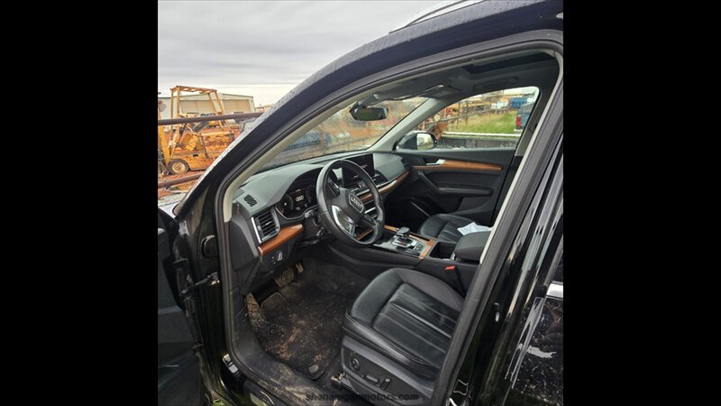 2021 Audi Q5 quattro Premium Plus 45 T - Photo 4 - Belfield, ND 58622