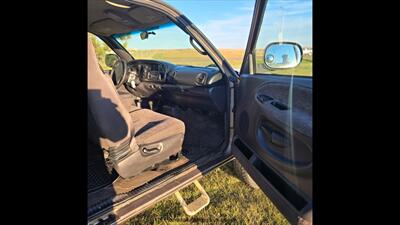 2001 Dodge Ram 2500 ST - Photo 27 - Belfield, ND 58622