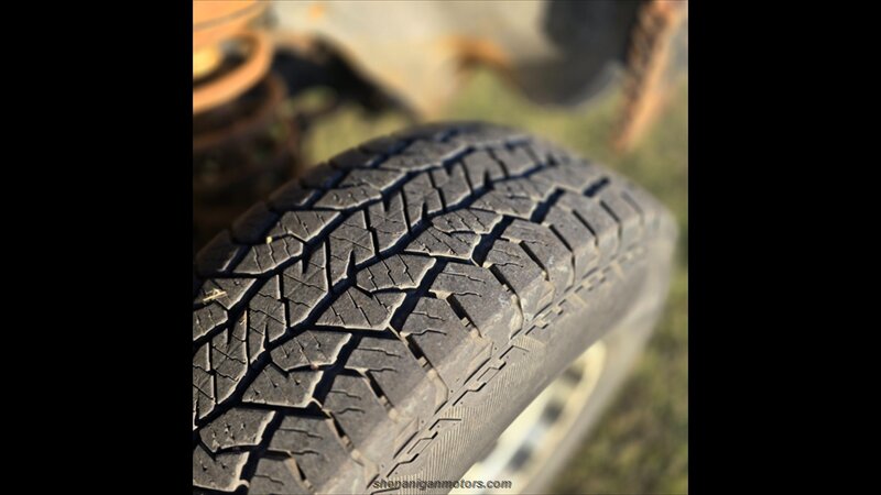 2001 Dodge Ram 2500 ST - Photo 29 - Belfield, ND 58622