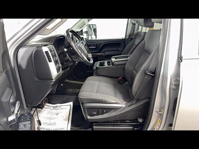 2018 GMC Sierra 2500HD SLE   - Photo 3 - Belfield, ND 58622