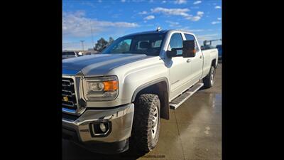 2018 GMC Sierra 2500HD SLE   - Photo 4 - Belfield, ND 58622