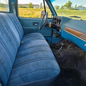 1977 Chevrolet Custom Deluxe  k10 - Photo 10 - Belfield, ND 58622