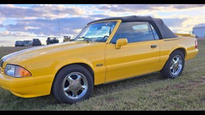 1993 Ford Mustang LX 5.0   - Photo 10 - Belfield, ND 58622