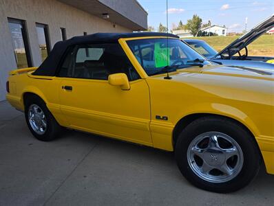 1993 Ford Mustang LX 5.0   - Photo 3 - Belfield, ND 58622