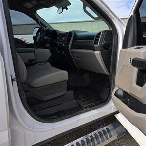 2019 Ford F-250 Super Duty XL   - Photo 22 - Belfield, ND 58622