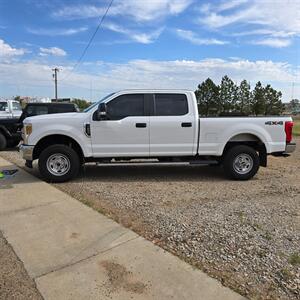 2019 Ford F-250 Super Duty XL   - Photo 2 - Belfield, ND 58622