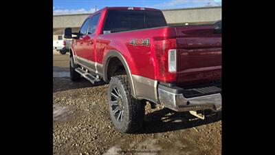 2018 Ford F-250 Super Duty Lariat   - Photo 6 - Belfield, ND 58622