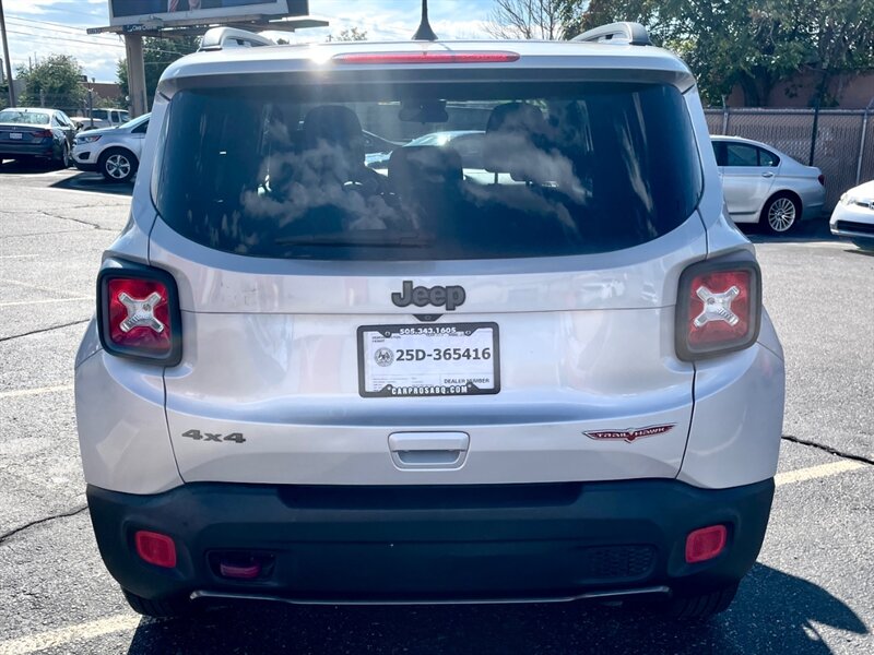 2018 Jeep Renegade Trailhawk   - Photo 4 - Albuquerque, NM 87107