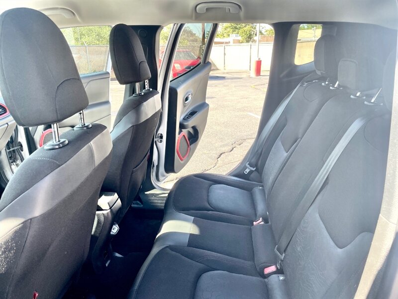 2018 Jeep Renegade Trailhawk   - Photo 17 - Albuquerque, NM 87107