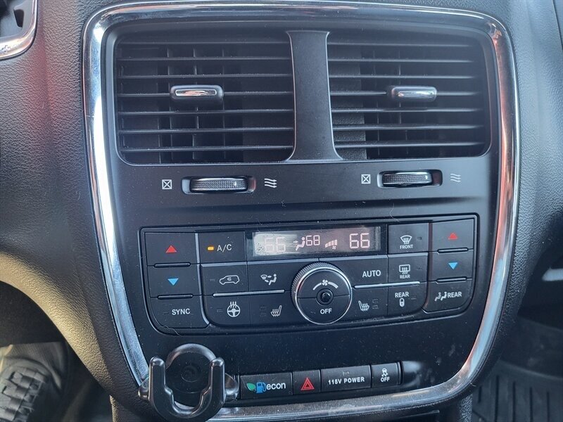 2019 Dodge Grand Caravan GT - Photo 13 - Albuquerque, NM 87107