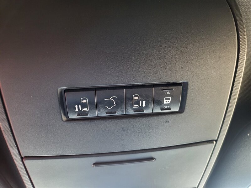 2019 Dodge Grand Caravan GT - Photo 17 - Albuquerque, NM 87107