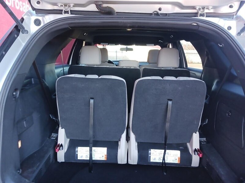 2018 Ford Explorer - Photo 6 - Albuquerque, NM 87107