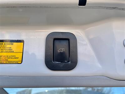 2014 Toyota Sienna XLE 7-Passenger   - Photo 28 - Albuquerque, NM 87107