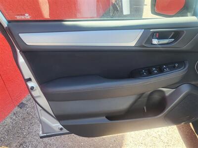 2017 Subaru Outback 2.5i Premium   - Photo 10 - Albuquerque, NM 87107