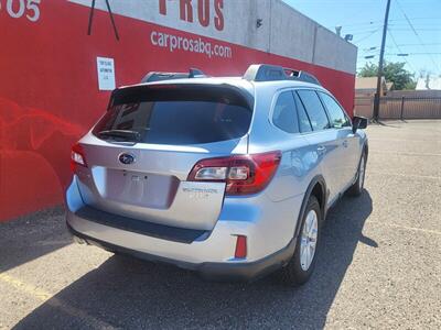 2017 Subaru Outback 2.5i Premium   - Photo 2 - Albuquerque, NM 87107